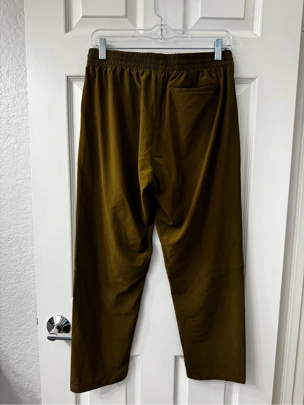Outdoor Voices Zephyr RecPoly 26” Pant in Dark Olive Green Sz M